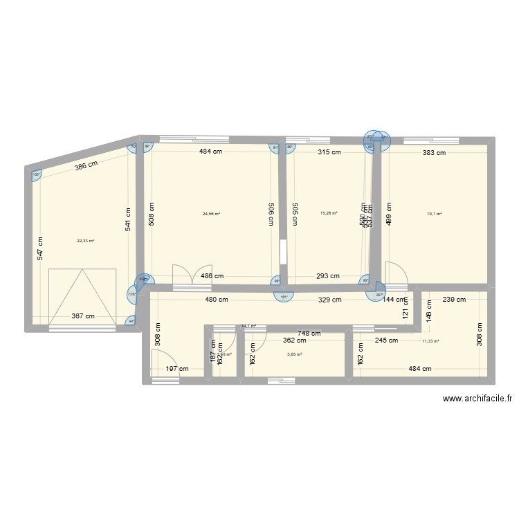 test BLF65. Plan de 8 pièces et 114 m2