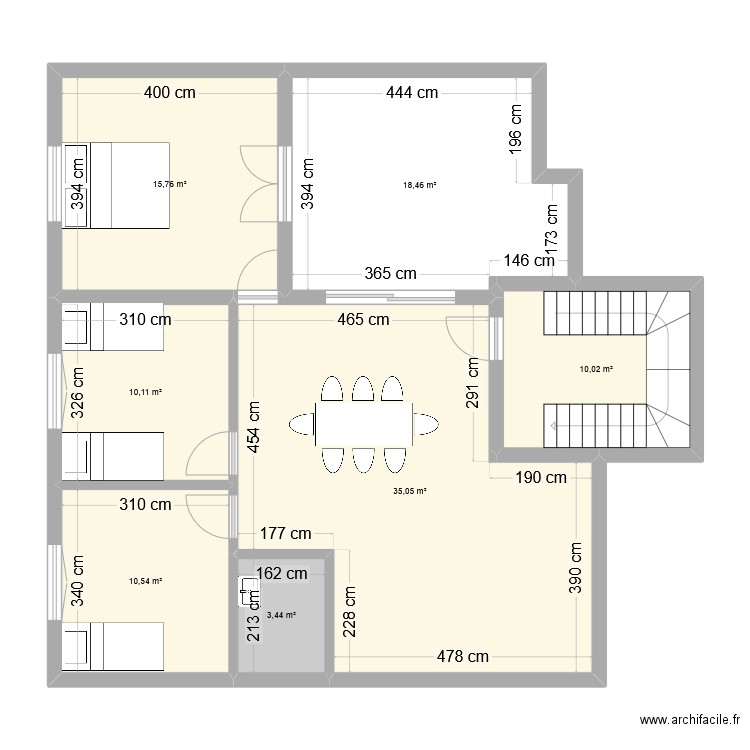 MAISON. Plan de 7 pièces et 103 m2