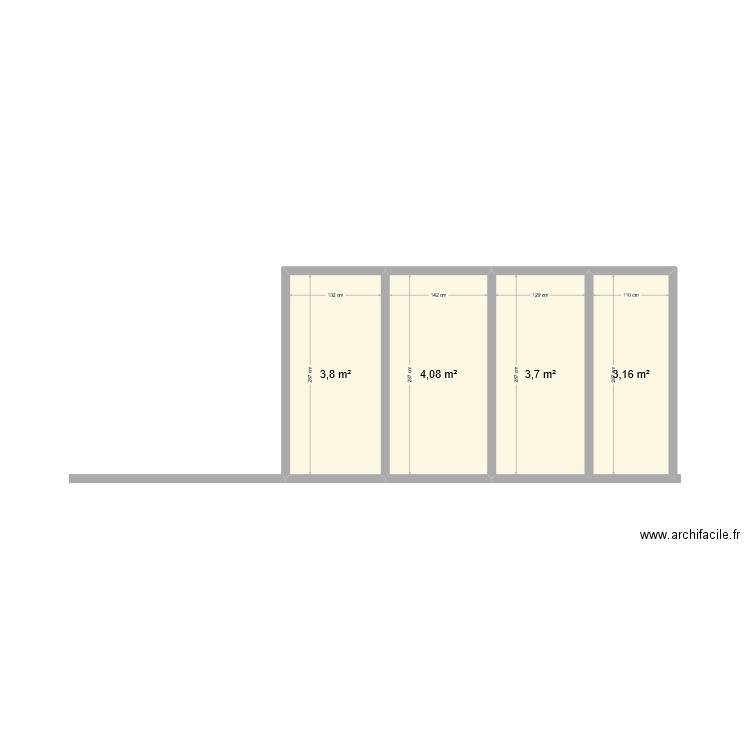 Façade. Plan de 4 pièces et 15 m2