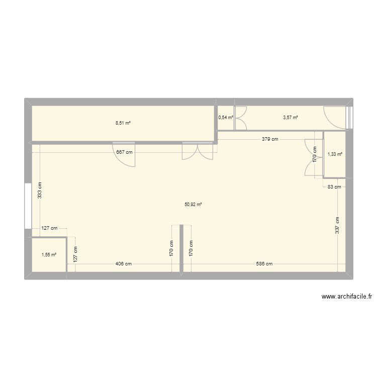 RDC CABASSE. Plan de 6 pièces et 66 m2