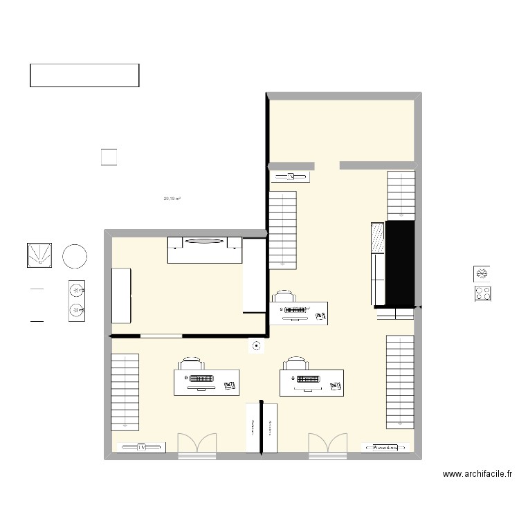 magasin. Plan de 2 pièces et 111 m2