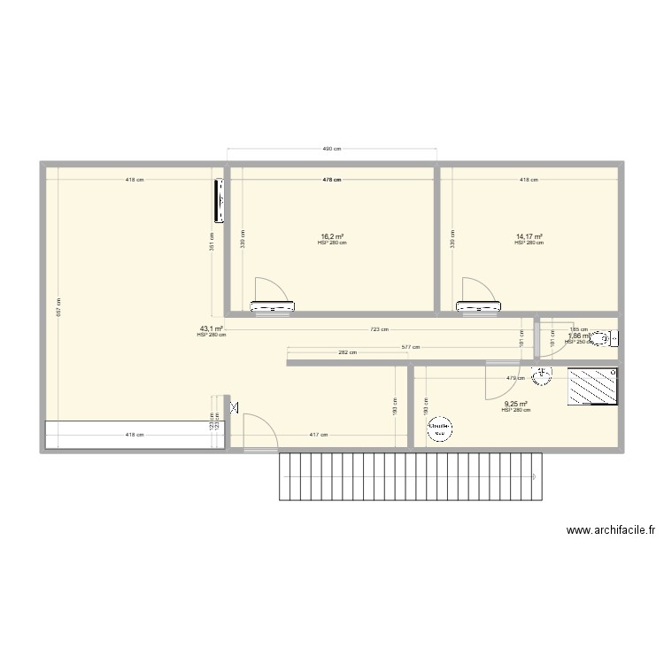 Bureaux paysagers étage. Plan de 5 pièces et 85 m2