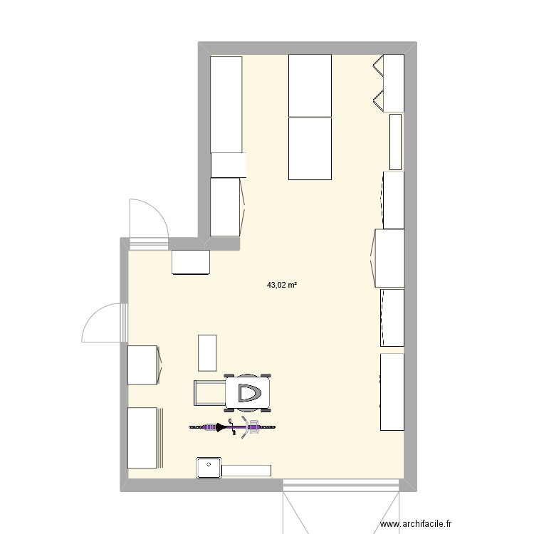 atelier. Plan de 1 pièce et 43 m2