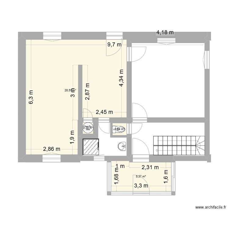 Projet maison. Plan de 4 pièces et 35 m2