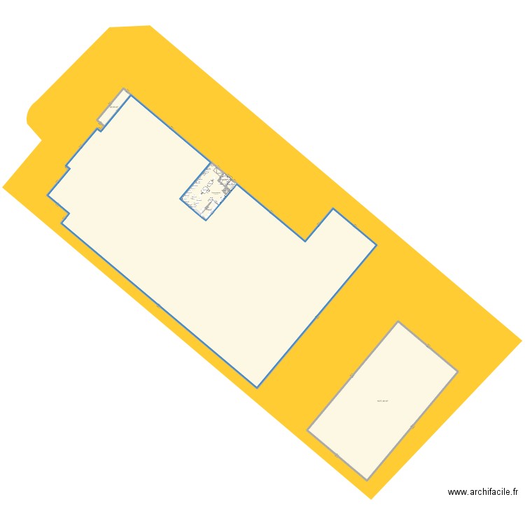 Local Plaisance impl. Plan de 15 pièces et 2105 m2
