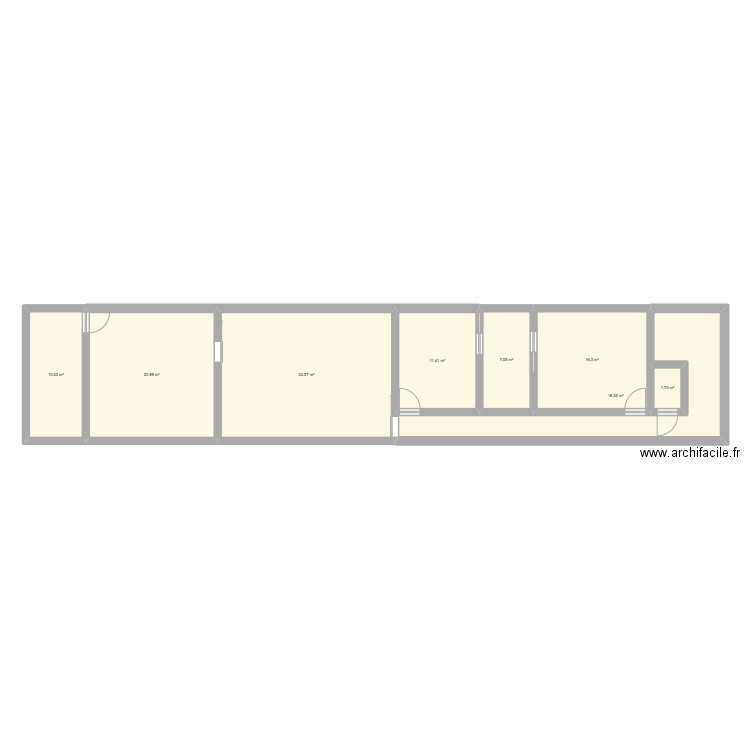 tratrade. Plan de 8 pièces et 122 m2