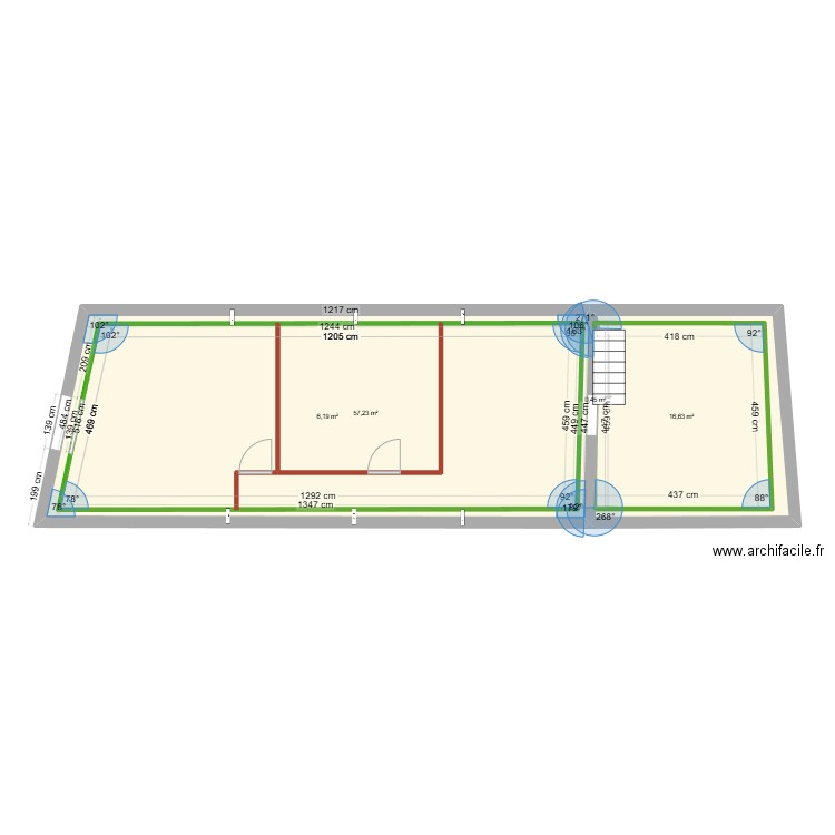 Plan étable. Plan de 4 pièces et 143 m2