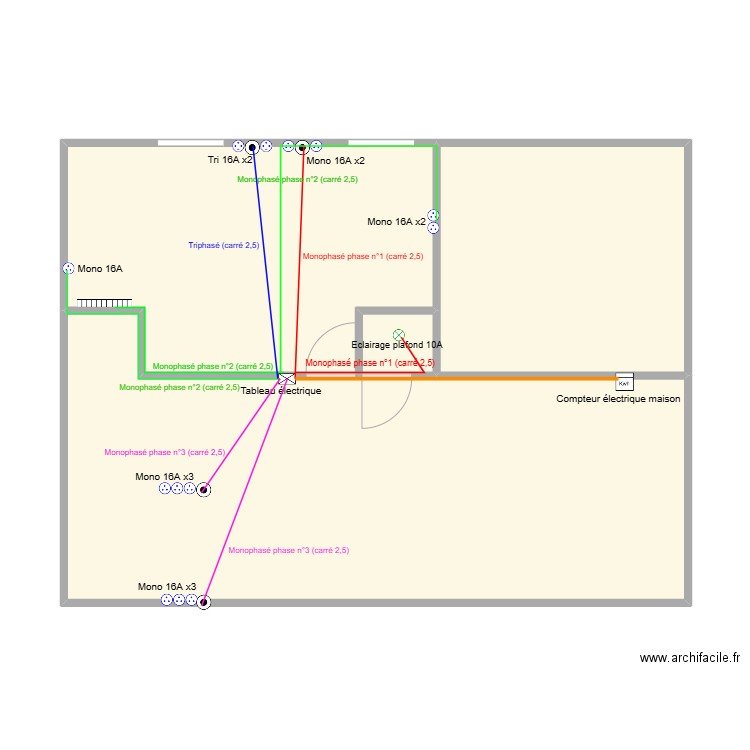 Atelier. Plan de 4 pièces et 71 m2