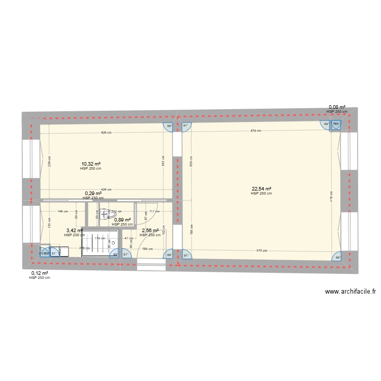 ANCIEN QUAI ISOLE 3 SANS MEUBLES. Plan de 8 pièces et 40 m2