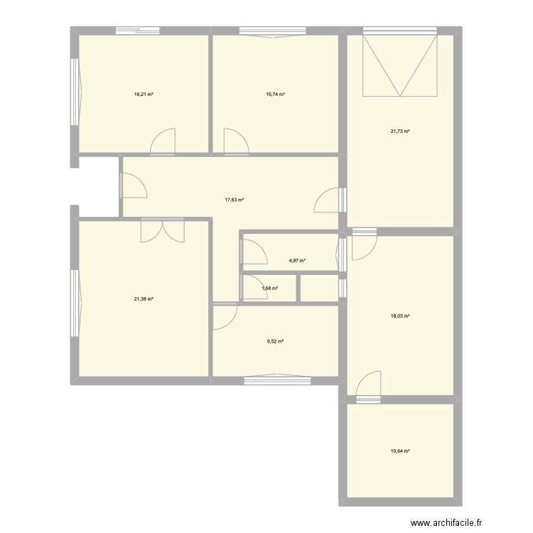 etat actuel Mezirvin. Plan de 10 pièces et 137 m2