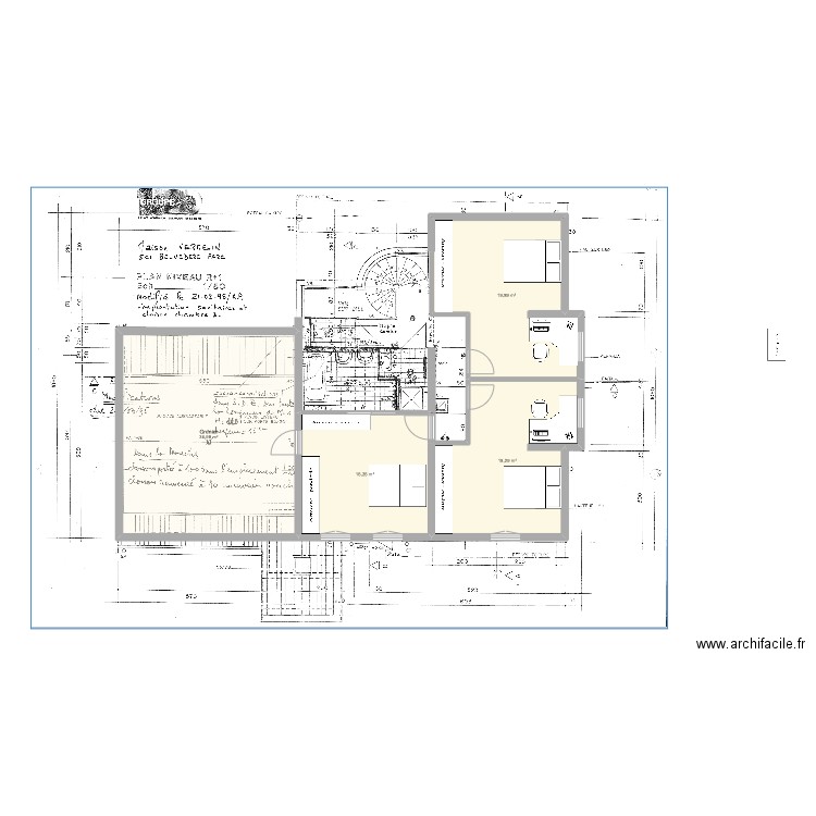 Etage. Plan de 4 pièces et 92 m2