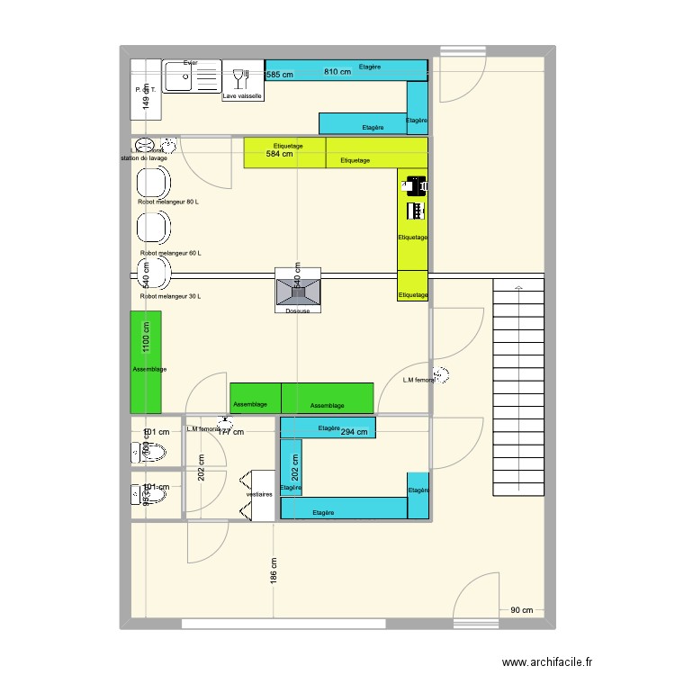 Extension petit bureau. Plan de 7 pièces et 141 m2