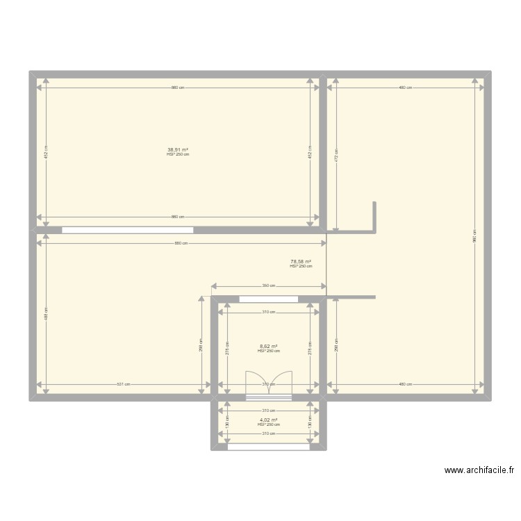 F.LUPOSELLA. Plan de 4 pièces et 130 m2