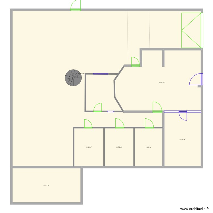 PLAN NEW  RDC. Plan de 7 pièces et 330 m2