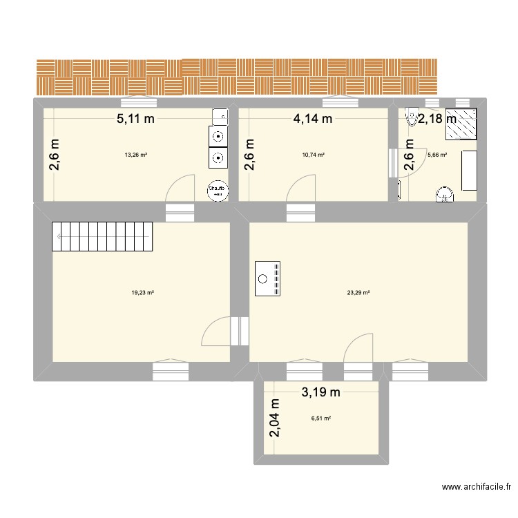 PM25. Plan de 6 pièces et 79 m2