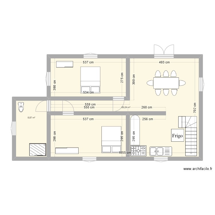 MAISON 3 AMBATOFISAKA. Plan de 2 pièces et 78 m2