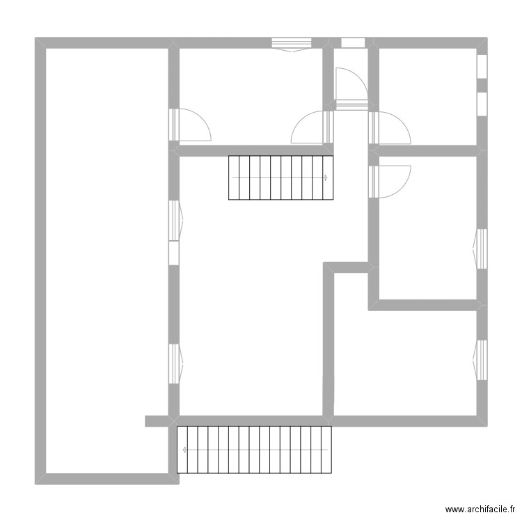 1 ER CERNEX. Plan de 7 pièces et 94 m2