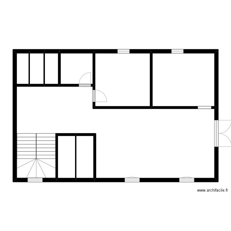 RDC La Roche. Plan de 8 pièces et 110 m2