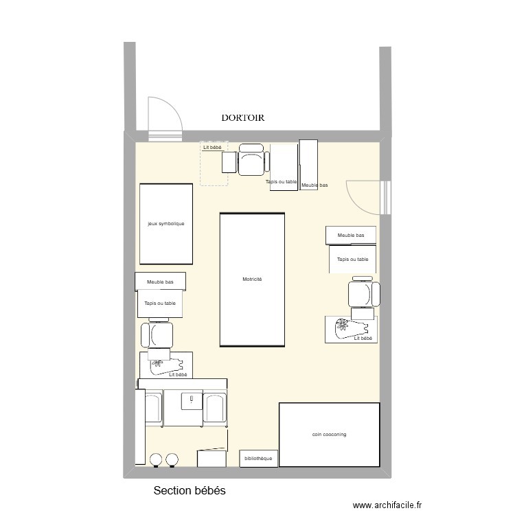 section bébésv. Plan de 1 pièce et 44 m2