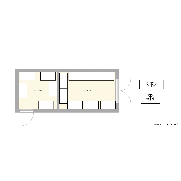 container reefer. Plan de 2 pièces et 12 m2