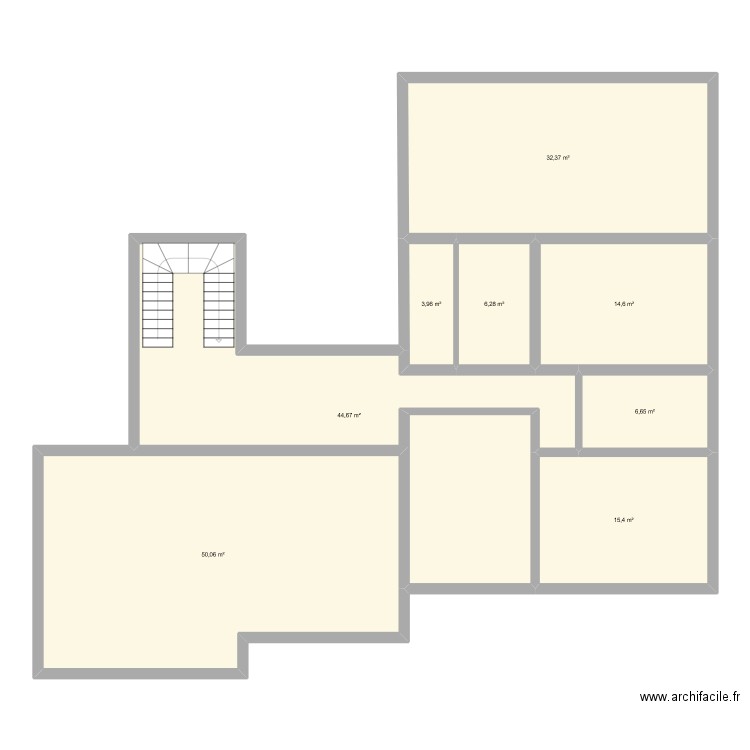 AvLaPoste. Plan de 8 pièces et 174 m2