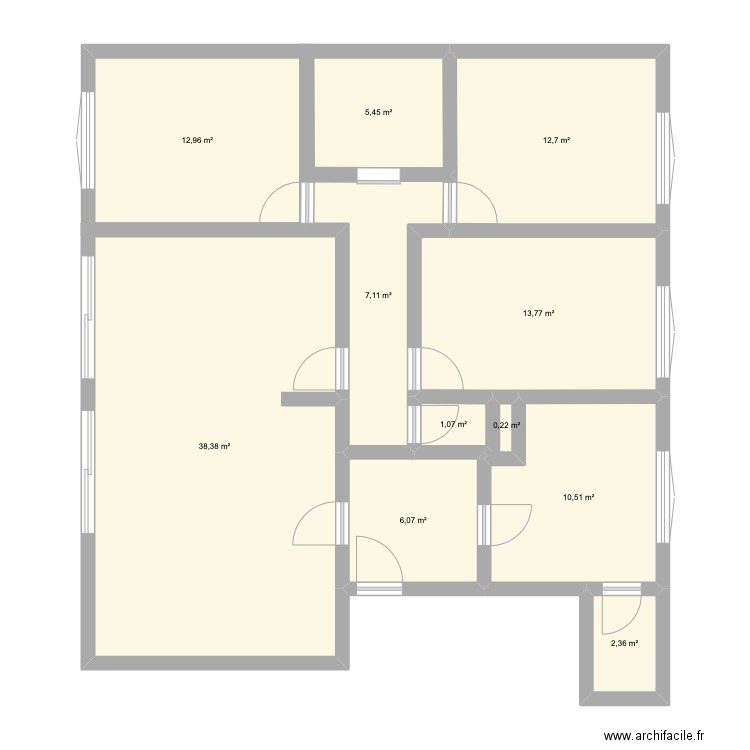 EVREUX 4 V2. Plan de 11 pièces et 111 m2