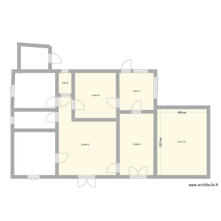 Savariau. Plan de 6 pièces et 81 m2