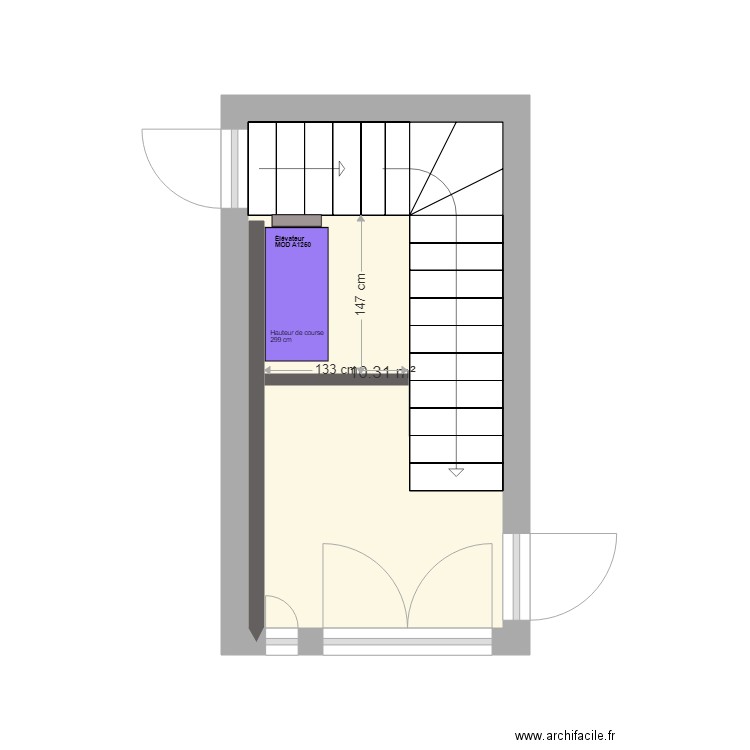 Monte charge LOFT. Plan de 1 pièce et 10 m2