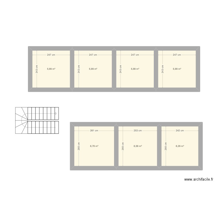 reda. Plan de 7 pièces et 44 m2