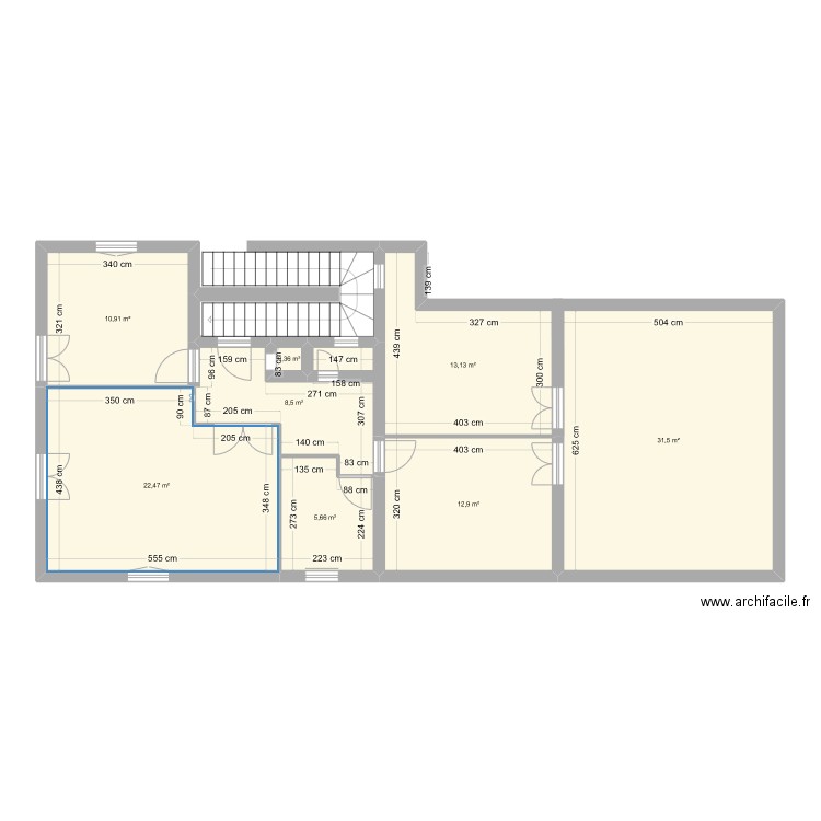 Maison Base. Plan de 8 pièces et 105 m2