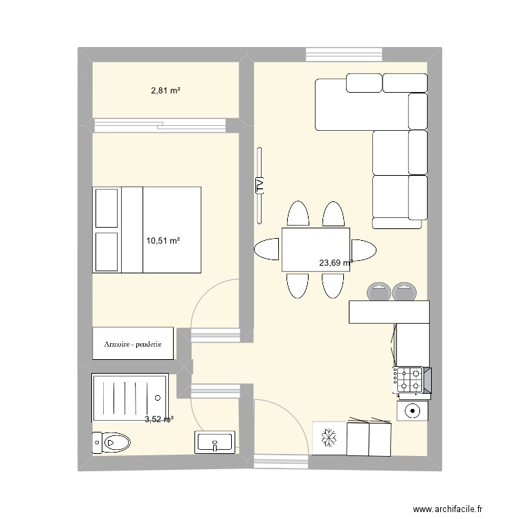 Valencia. Plan de 4 pièces et 41 m2