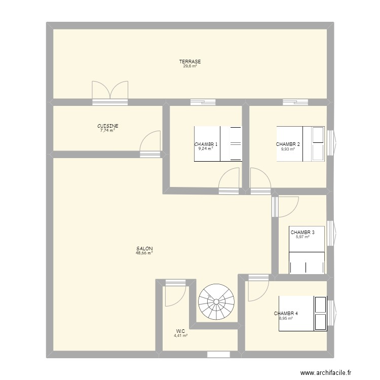 tt'. Plan de 8 pièces et 124 m2