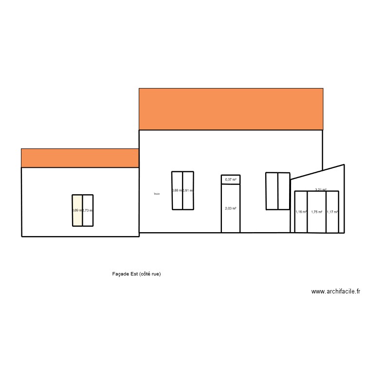 Façade Est . Plan de 10 pièces et 13 m2