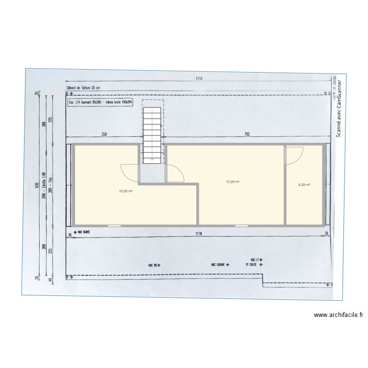 Combles. Plan de 3 pièces et 40 m2