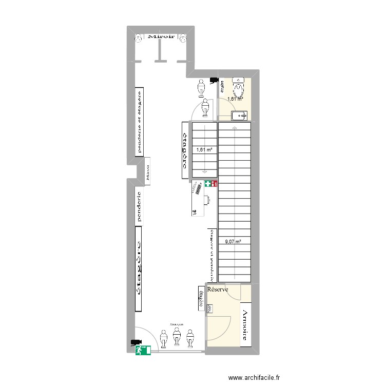 uQ8. Plan de 3 pièces et 12 m2