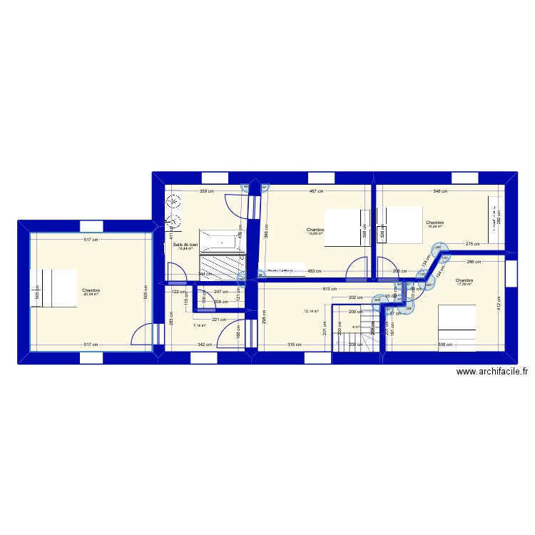 essai. Plan de 8 pièces et 121 m2