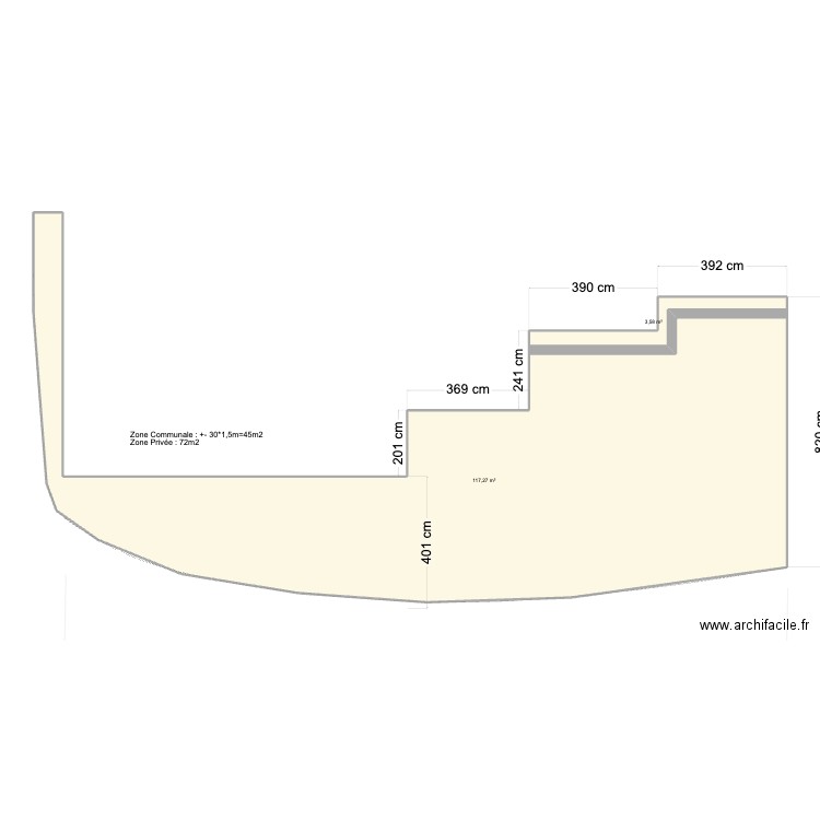 Façade Maison. Plan de 2 pièces et 121 m2