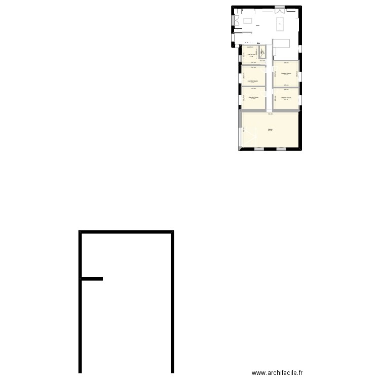 Maison. Plan de 7 pièces et 92 m2