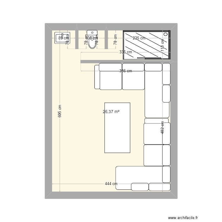 Cuisine d'été. Plan de 1 pièce et 26 m2