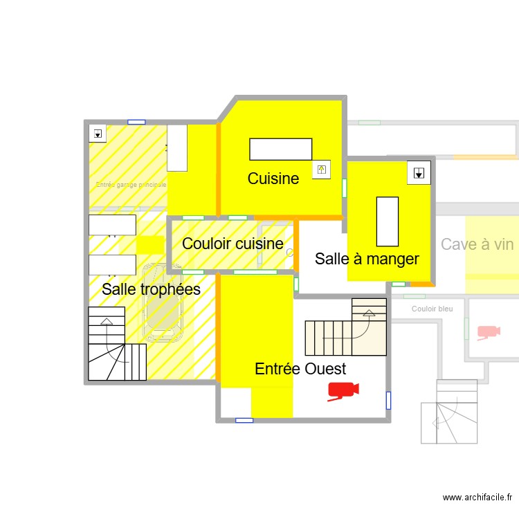 Chalet. Plan de 12 pièces et 25 m2