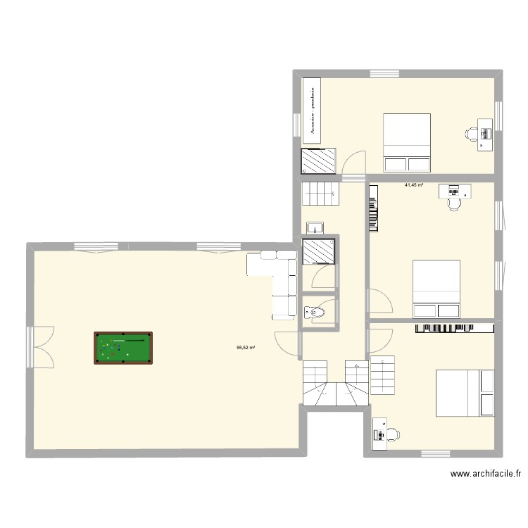 Bernay 1er. Plan de 2 pièces et 137 m2