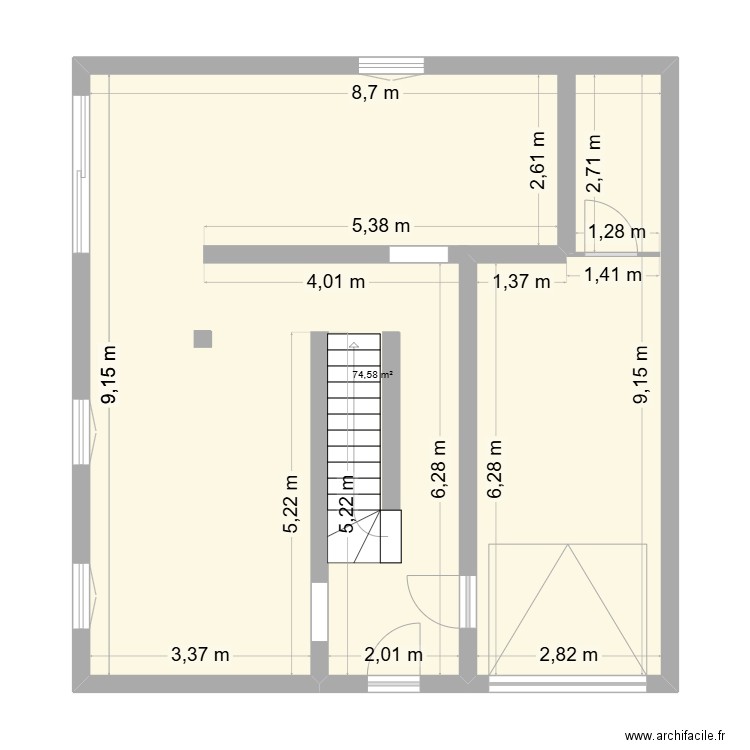 Plan de situation existant. Plan de 1 pièce et 75 m2