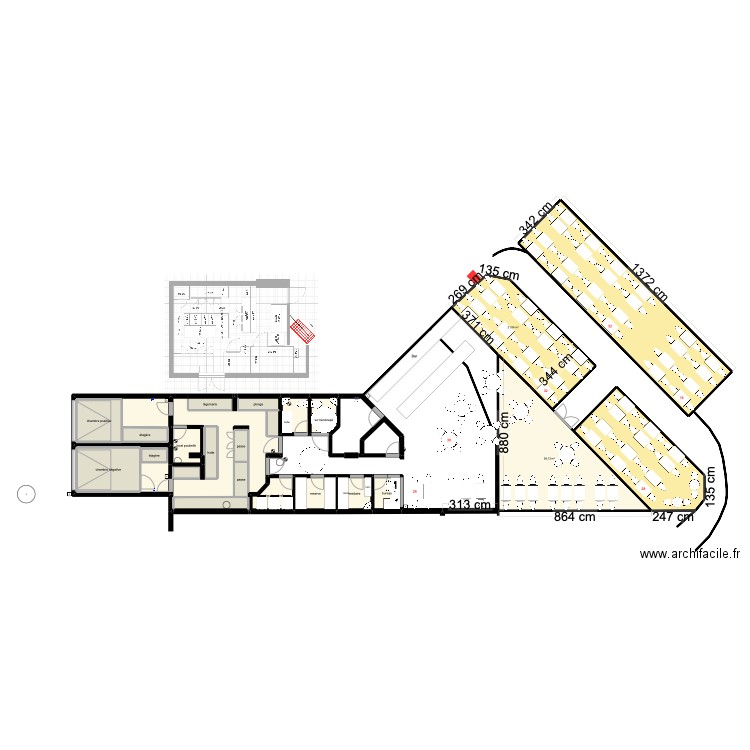 Waikiki cuisine. Plan de 27 pièces et 241 m2