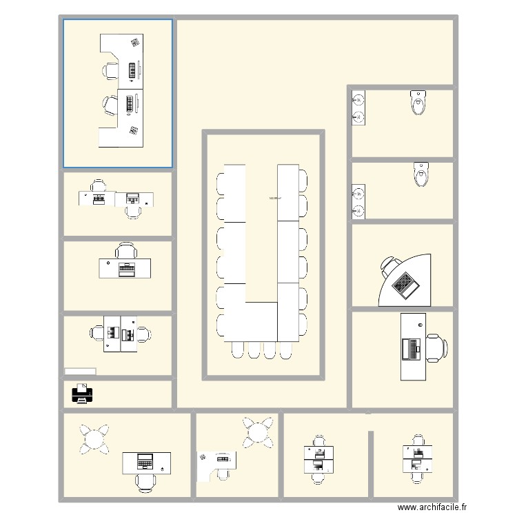 Bureaux fede. Plan de 14 pièces et 684 m2