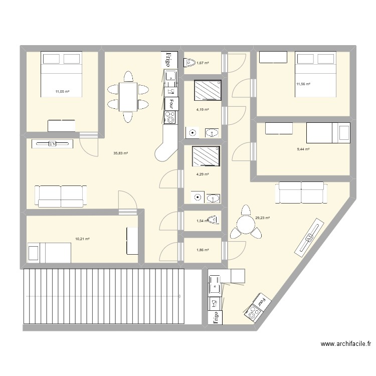 étage dépôt 3. Plan de 11 pièces et 121 m2