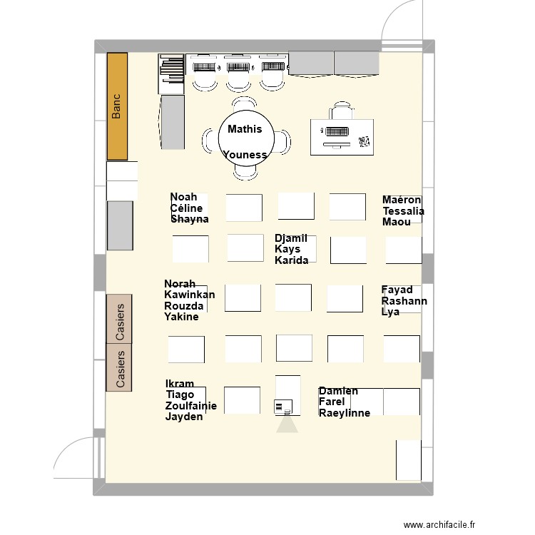 Classe P2 Groupes de 3-4 HETERO sans EBP. Plan de 1 pièce et 65 m2