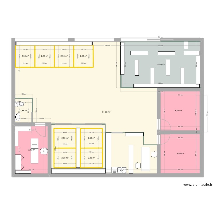 Test salon. Plan de 14 pièces et 174 m2