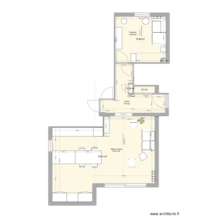 CHOMAT. Plan de 6 pièces et 53 m2