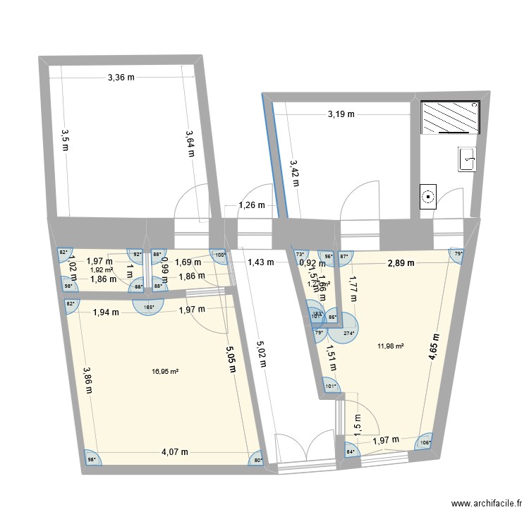 rez de chaussee. Plan de 4 pièces et 32 m2