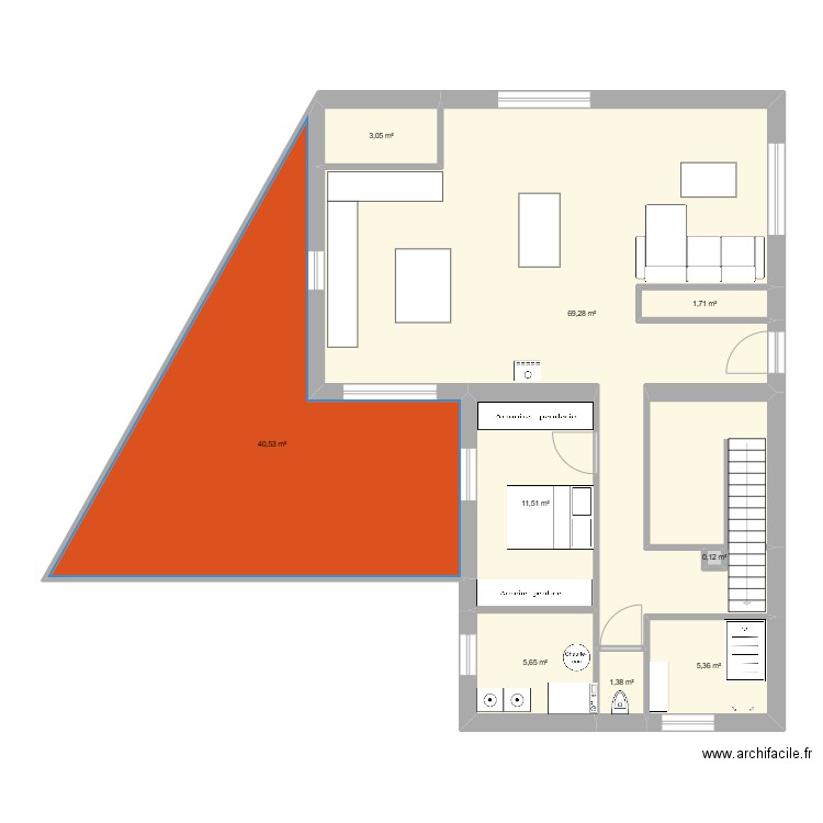 fevrier. Plan de 9 pièces et 139 m2